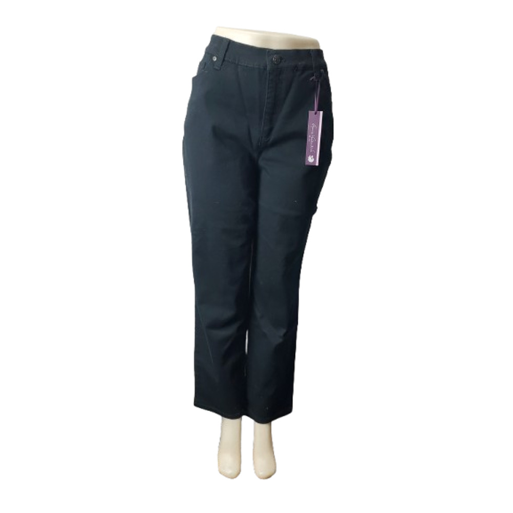 Gloria Vanderbilt women's black jeans size 16 short